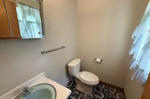 1850 W 53rd Ave, Merrillville, IN 46410 - Photo 18