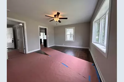 1001 W 38th Place, Hobart, IN 46342 - Photo 8