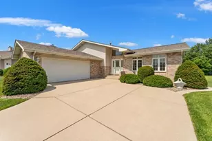 3128 Austgen Pl, Dyer, IN 46311 - Photo 2