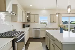 9967 Wisteria Ln, Saint John, IN 46373 - Photo 10