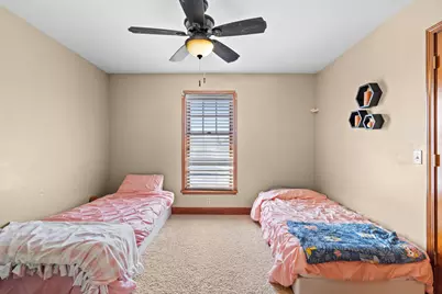 568 Shatz Drive N, Valparaiso, IN 46385 - Photo 32