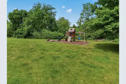 568 Shatz Drive N, Valparaiso, IN 46385 - Photo 8