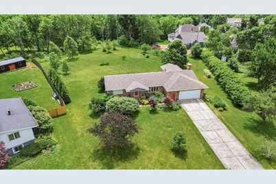 150 Curtis Drive, Valparaiso, IN 46383 - Photo 8