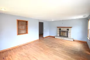 829 W Washington St, Rensselaer, IN 47978 - Photo 8