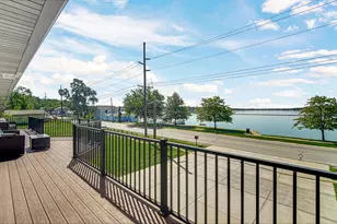 7912 Lake Shore Dr, Cedar Lake, IN 46303 - Photo 12