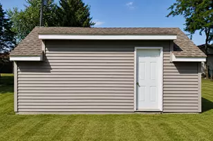 1604 Hickory St SW, Demotte, IN 46310 - Photo 20