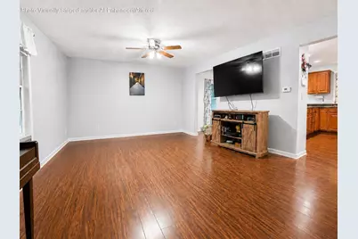 1604 Hickory Street SW, Demotte, IN 46310 - Photo 4