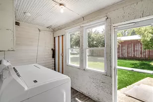 8 E Moore St, Hanna, IN 46340 - Photo 12