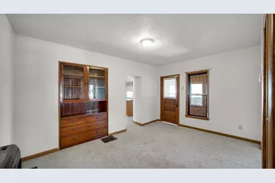 8 E Moore Street, Hanna, IN 46340 - Photo 16