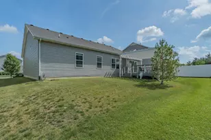 1669 Gossett Mill Ave, Chesterton, IN 46304 - Photo 32