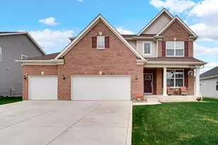 11452 Clyde Dr, Winfield, IN 46307 - Photo 2
