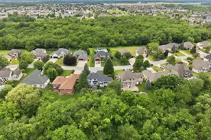 10629 Erie Dr, Crown Point, IN 46307 - Photo 48