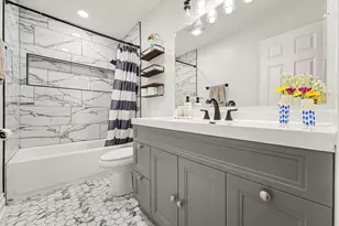 827 N Wiggs St, Griffith, IN 46319 - Photo 8
