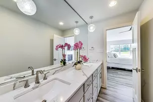 6143 S Dune Harbor Dr, Portage, IN 46368 - Photo 14