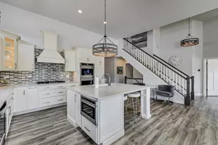 6143 S Dune Harbor Dr, Portage, IN 46368 - Photo 8