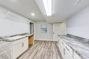 6143 S Dune Harbor Dr, Portage, IN 46368 - Photo 38