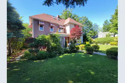 702 Indiana Avenue, Valparaiso, IN 46383 - Photo 2