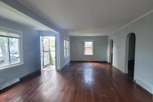 2734 Cleveland St, Hammond, IN 46323 - Photo 6