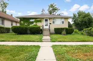 606 Spruce St, Hammond, IN 46324 - Photo 1