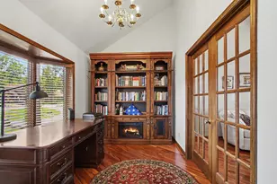 461 Amhurst Rd, Valparaiso, IN 46385 - Photo 8