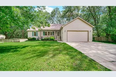 953 Portage Avenue, Chesterton, IN 46304 - Photo 2