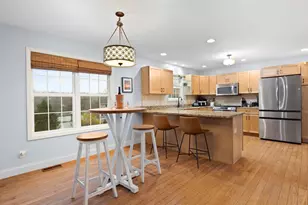 2656 Calaveras Dr, Valparaiso, IN 46385 - Photo 8