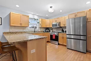 2656 Calaveras Dr, Valparaiso, IN 46385 - Photo 6