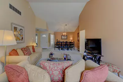 2028 Wildwood Circle, Highland, IN 46322 - Photo 10
