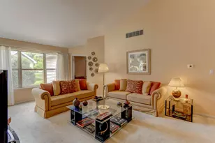 2028 Wildwood Cir, Highland, IN 46322 - Photo 8