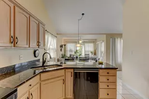 2028 Wildwood Cir, Highland, IN 46322 - Photo 12