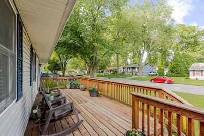 616 S 20th Street, Chesterton, IN 46304 - Photo 2