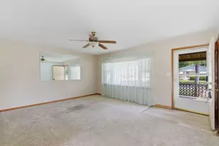 5457 Redwood Ave, Portage, IN 46368 - Photo 6