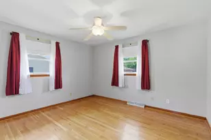 5457 Redwood Ave, Portage, IN 46368 - Photo 16