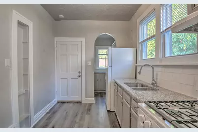 1220 W 41st Avenue, Gary, IN 46408 - Photo 12