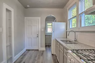 1220 W 41st Ave, Gary, IN 46408 - Photo 12