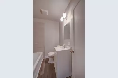 1220 W 41st Avenue, Gary, IN 46408 - Photo 16
