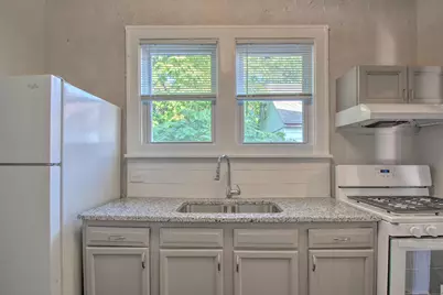 1220 W 41st Avenue, Gary, IN 46408 - Photo 10