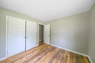 703 Dearborn Rd, Valparaiso, IN 46385 - Photo 24