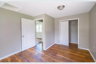 703 Dearborn Road, Valparaiso, IN 46385 - Photo 32