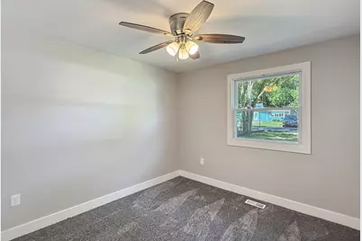 511 S 22nd Street, Chesterton, IN 46304 - Photo 10