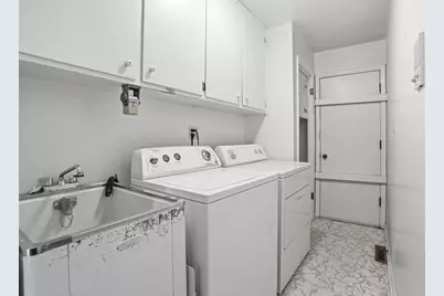 9300 Chestnut Lane, Munster, IN 46321 - Photo 16