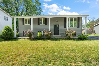 2200 Shallowford Drive, Valparaiso, IN 46383 - Photo 2