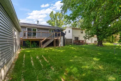 2200 Shallowford Drive, Valparaiso, IN 46383 - Photo 16
