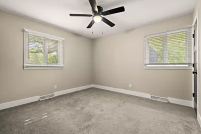 2200 Shallowford Drive, Valparaiso, IN 46383 - Photo 12