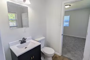 377 Pinewood Dr, Valparaiso, IN 46385 - Photo 10