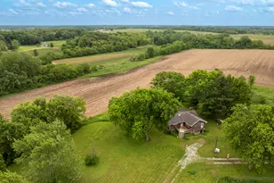 3019 E 129th Ave, Crown Point, IN 46307 - Photo 2