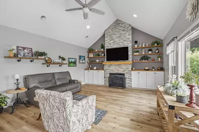 2428 Winesap Street, Schererville, IN 46375 - Photo 6
