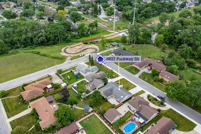 8837 Parkway Drive, Highland, IN 46322 - Photo 34