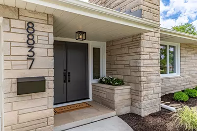 8837 Parkway Drive, Highland, IN 46322 - Photo 6