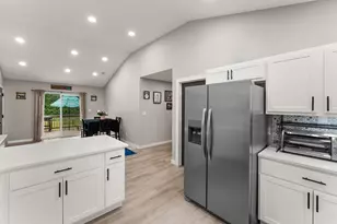 5653 S 425 W, La Porte, IN 46350 - Photo 12